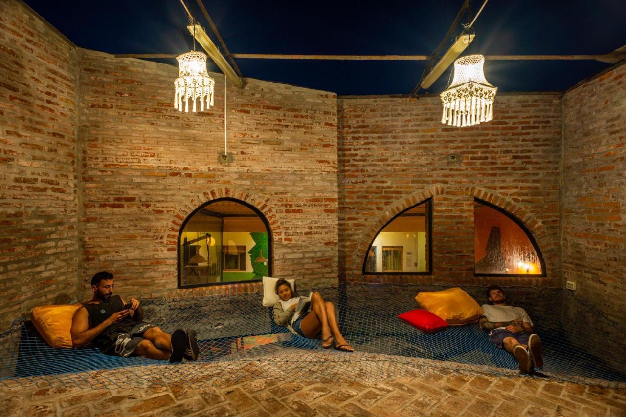 Del Barcito Hostel And Suites Punta del Este Exterior foto